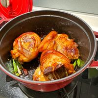 可能是燉小牛膝的圖像