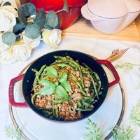 可能是義大利麵和文字的圖像