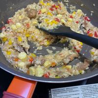 可能是豆煮玉米、水波蛋和牧羊人派的圖像
