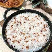 可能是北非小米飯的圖像