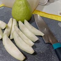 可能是刀、蘋果和梨子的圖像