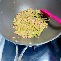 可能是義大利麵的圖像