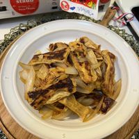 可能是肉排和文字的圖像