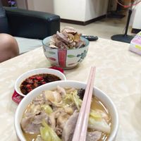 可能是火鍋、拉麵和粥的圖像