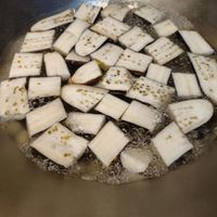 可能是豆腐和香菇的圖像