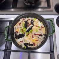 可能是香菇、義大利麵和豆腐的圖像