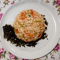可能是炒飯的圖像