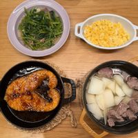 可能是豆腐、火鍋和文字的圖像