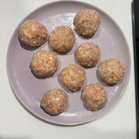 可能是燕麥餅乾的圖像
