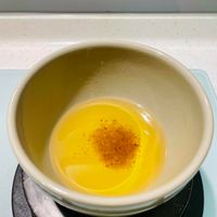 可能是飲料和藥物的圖像