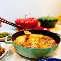 可能是麵、豆腐和火鍋的圖像