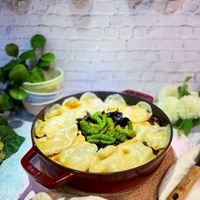 可能是肉餡餅、牧羊人派和文字的圖像