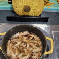 可能是鬆餅機、食物和文字的圖像