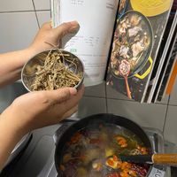 可能是火鍋和文字的圖像