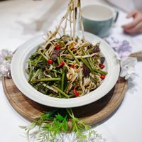 可能是麵、拉麵、炒麵和義大利麵的圖像