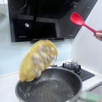 可能是食物和鬆餅機的圖像