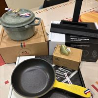 可能是鬆餅機和文字的圖像