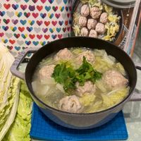 可能是港式點心、火鍋和文字的圖像