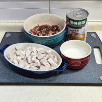 可能是食物和文字的圖像