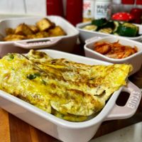 可能是豆腐和歐姆蛋的圖像