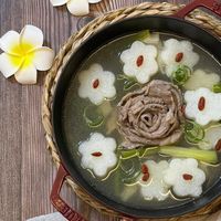 可能是粥、拉麵、火鍋和麵的圖像