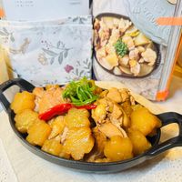 可能是豆腐、火鍋和文字的圖像
