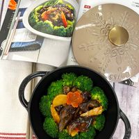可能是豆腐、火鍋、香菇和文字的圖像