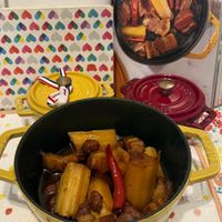 可能是火鍋、豆腐和文字的圖像