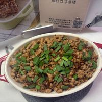 可能是炒飯、豆腐和文字的圖像