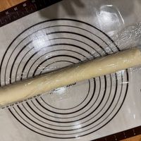 可能是法式長棍麵包和麵包棒的圖像