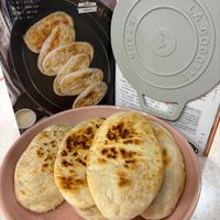 可能是肉餡餅和文字的圖像