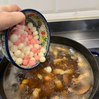 可能是甜點和龍眼的圖像