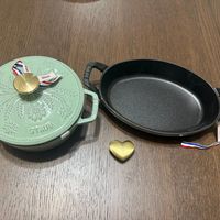 可能是鬆餅機和文字的圖像