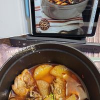可能是香菇、火鍋和豆腐的圖像