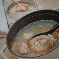 可能是粥、火鍋和豆腐的圖像