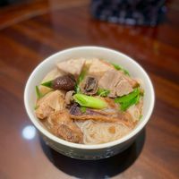可能是拉麵、粥和麵的圖像