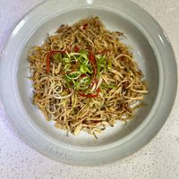 可能是麵、拉麵、義大利麵和炒麵的圖像