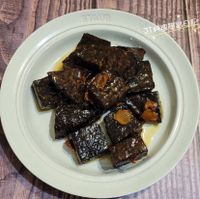 可能是巴布卡麵包、甜點和豆腐的圖像