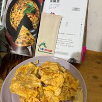可能是豆腐、義大利麵和文字的圖像