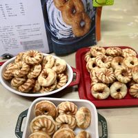 可能是半圓形餡餅的圖像