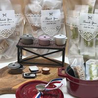 可能是茶、泡茶器和文字的圖像