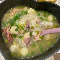 可能是拉麵、粥和麵的圖像