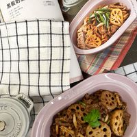 可能是豆腐、義大利麵和文字的圖像