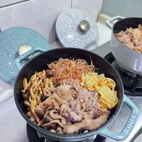 可能是豆腐、義大利麵和拉麵的圖像