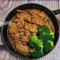 可能是食物和文字的圖像