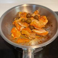 可能是燉小牛膝的圖像