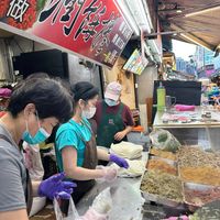 可能是壽司、港式點心和文字的圖像