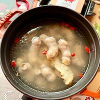 可能是粥、火鍋和文字的圖像