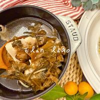 可能是食物和顯示的文字是「 STAUB UB Elin.liao Elin liao 」的圖像