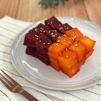 可能是豆腐和甜點的圖像